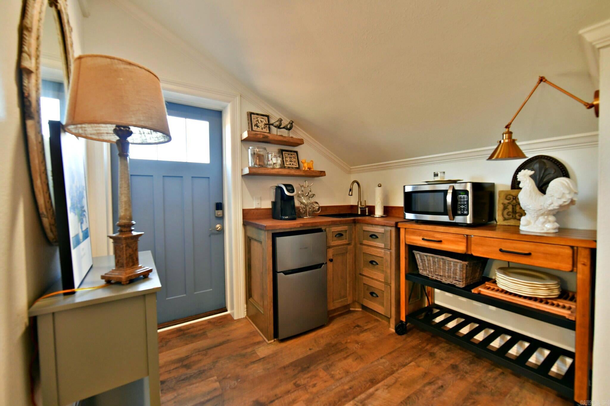 Mena, Arkansas, 71953, United States, 3 Bedrooms Bedrooms, ,3 BathroomsBathrooms,Residential,Active,1998755