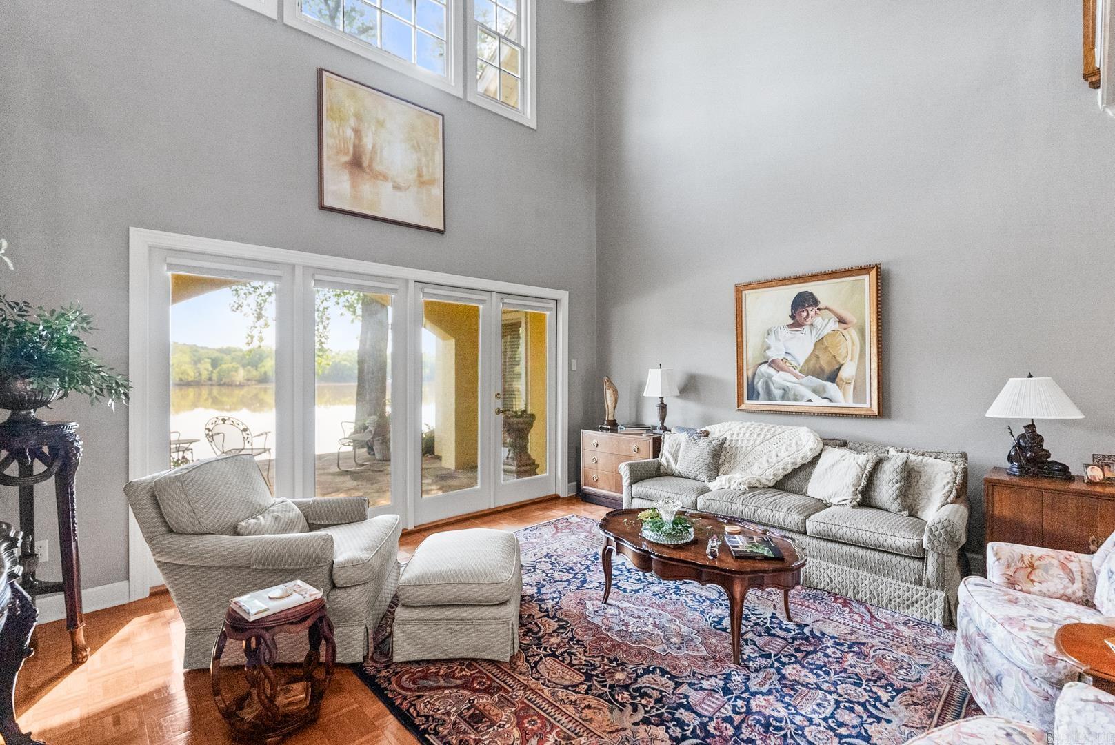 Little Rock, Arkansas, 72202, United States, 3 Bedrooms Bedrooms, ,3 BathroomsBathrooms,Residential,Active,1964472