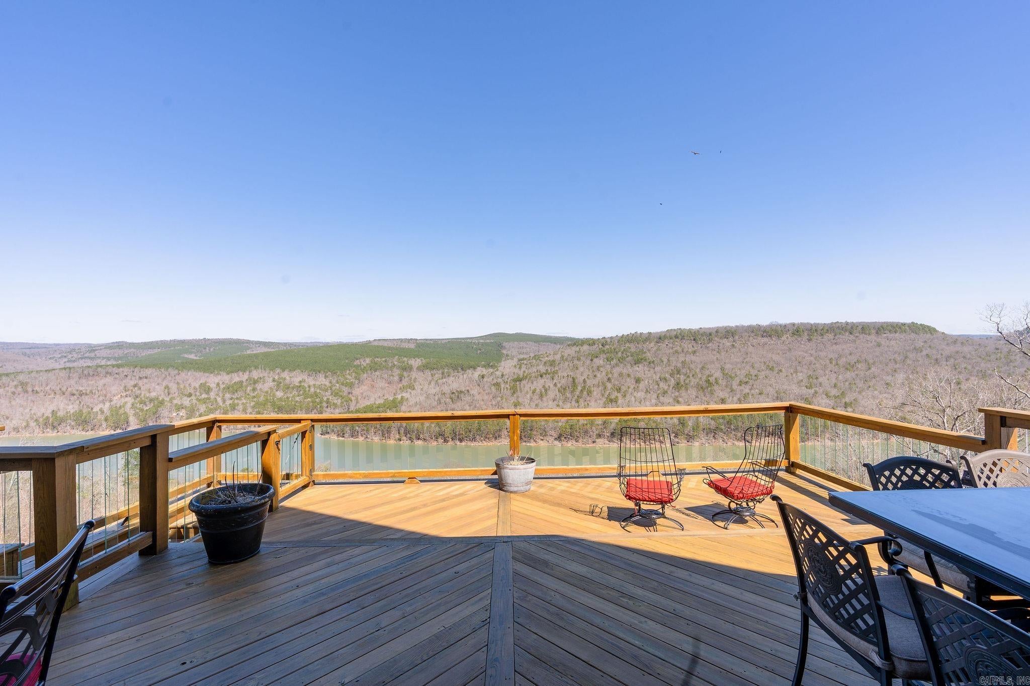 Greers Ferry, Arkansas, 72067, United States, 4 Bedrooms Bedrooms, ,4 BathroomsBathrooms,Residential,Active,1898024