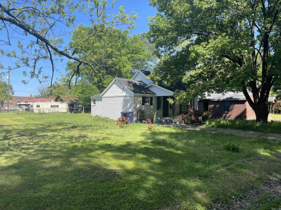 808 S NEW ORLEANS AVE  