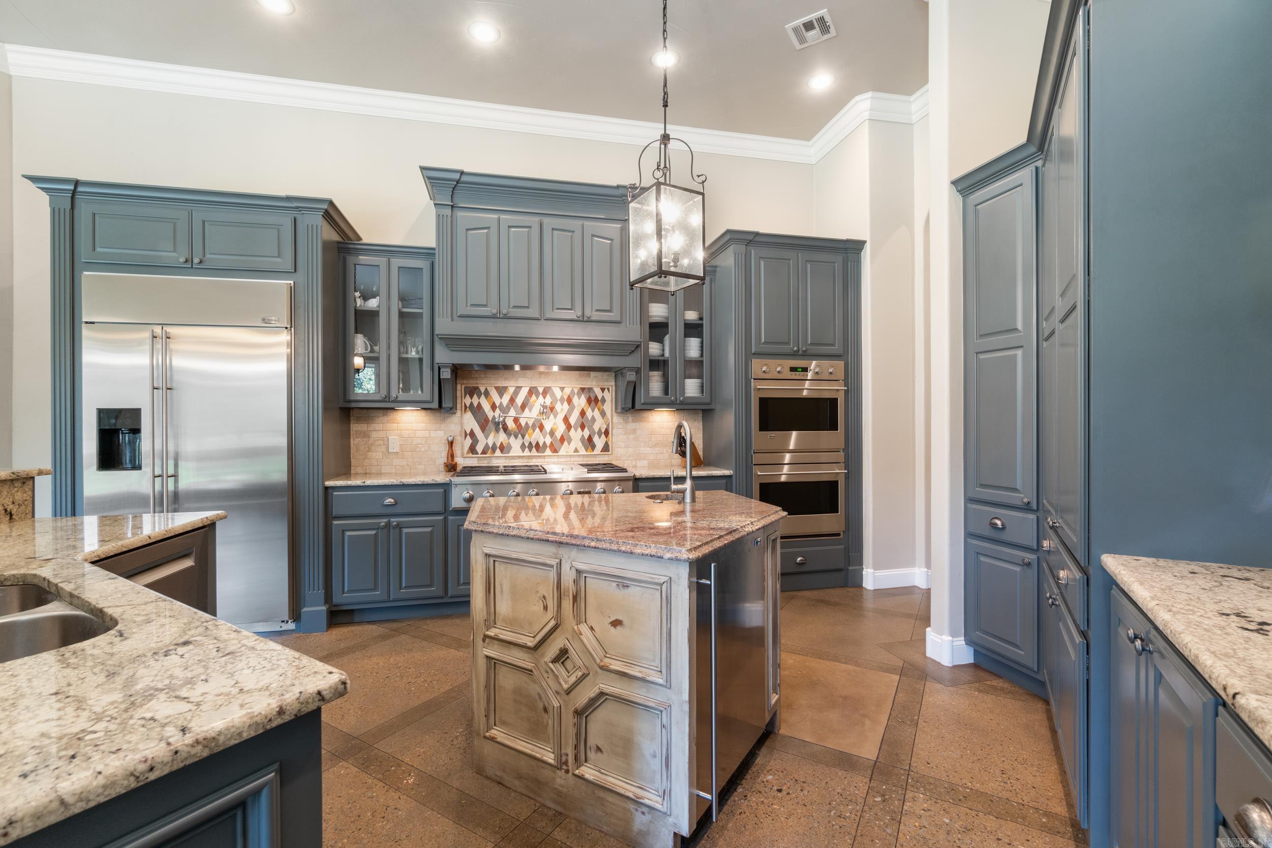 Bentonville, Arkansas, 72713, United States, 4 Bedrooms Bedrooms, ,5 BathroomsBathrooms,Residential,Active,1985867