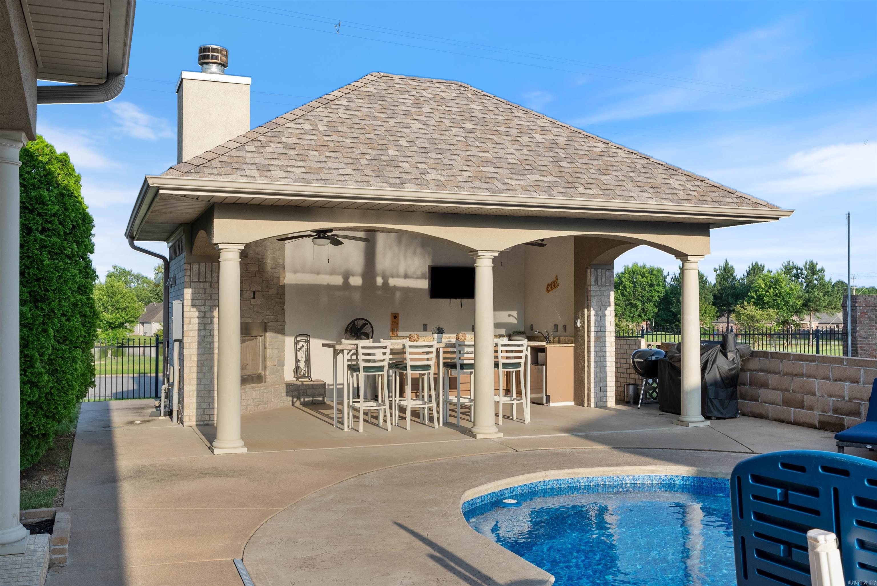 Conway, Arkansas, 72034, United States, ,5 BathroomsBathrooms,Residential,Active,1863501