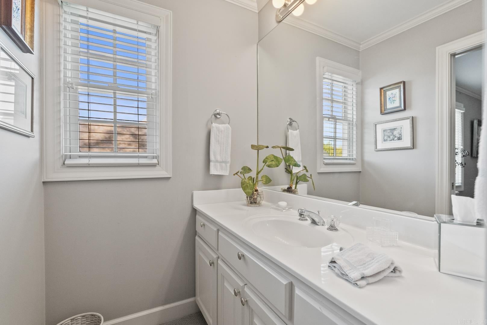 Little Rock, Arkansas, 72202, United States, 3 Bedrooms Bedrooms, ,3 BathroomsBathrooms,Residential,Active,1964472