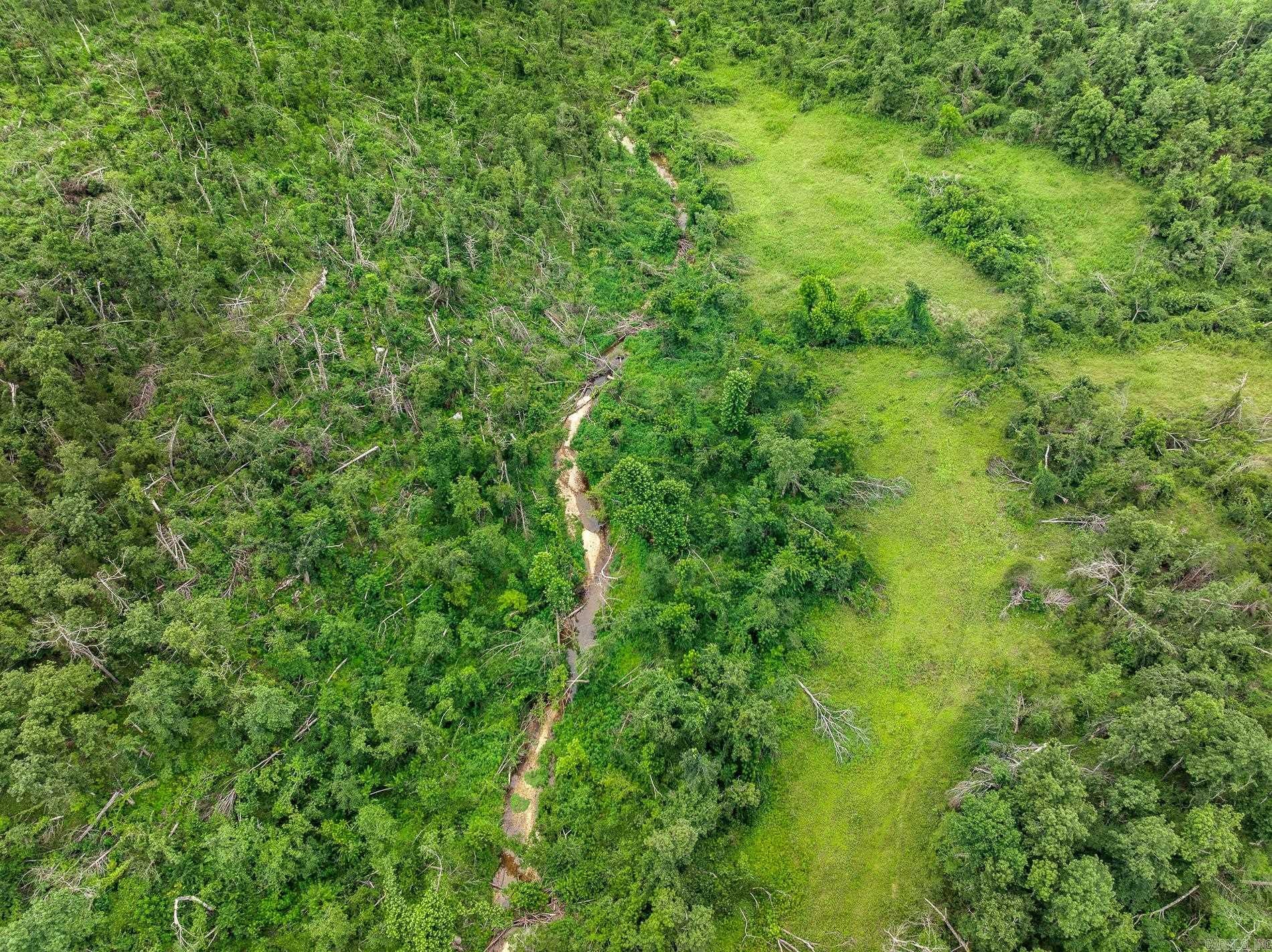 Harrison, Arkansas, 72601, United States, 4 Bedrooms Bedrooms, ,3 BathroomsBathrooms,Residential,Active,1952504