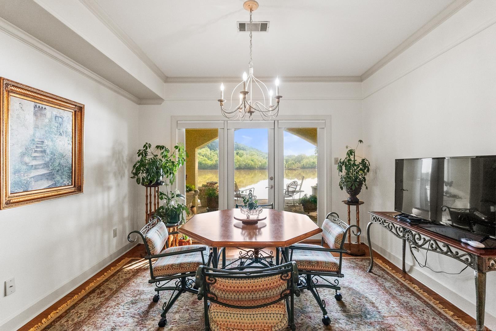 Little Rock, Arkansas, 72202, United States, 3 Bedrooms Bedrooms, ,3 BathroomsBathrooms,Residential,Active,1964472