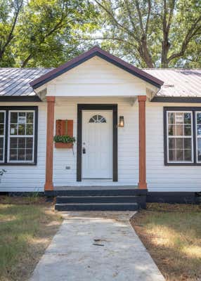 523 W WOOD AVE, MONTICELLO, AR 71655 - Image 1