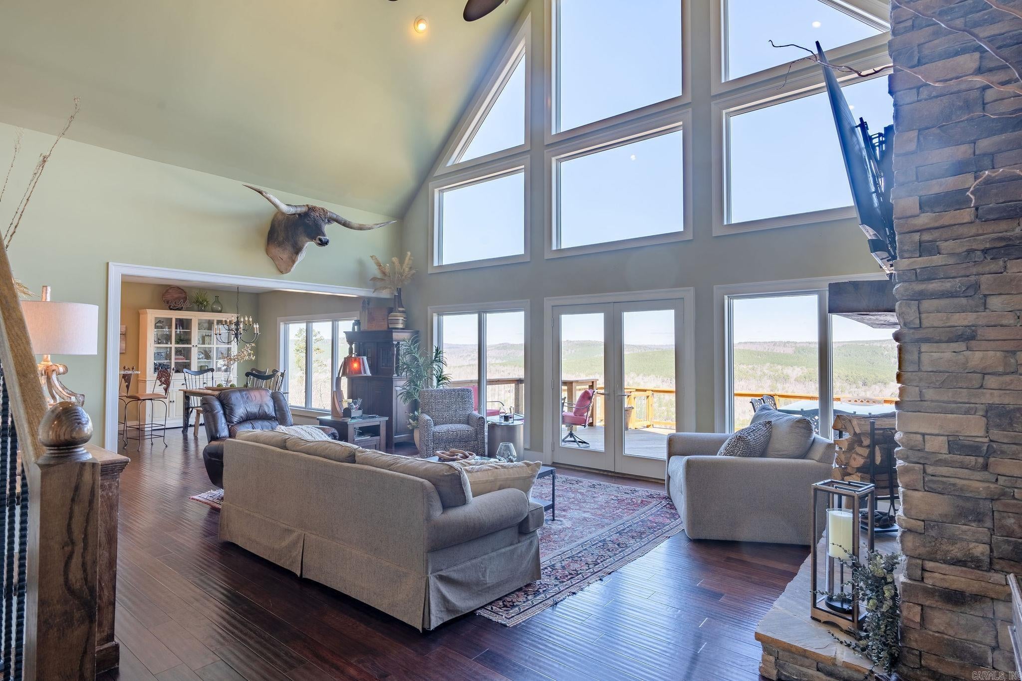 Greers Ferry, Arkansas, 72067, United States, 4 Bedrooms Bedrooms, ,4 BathroomsBathrooms,Residential,Active,1898024