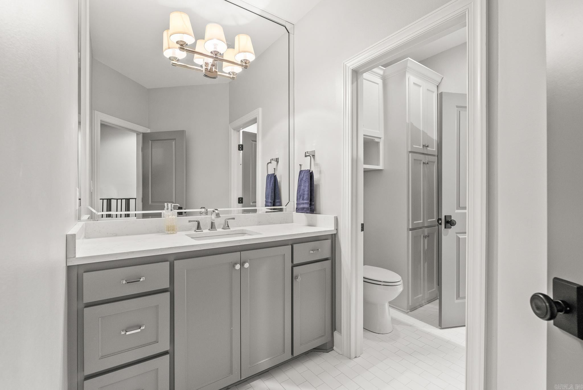 Little Rock, Arkansas, 72211, United States, ,6 BathroomsBathrooms,Residential,Active,1860286