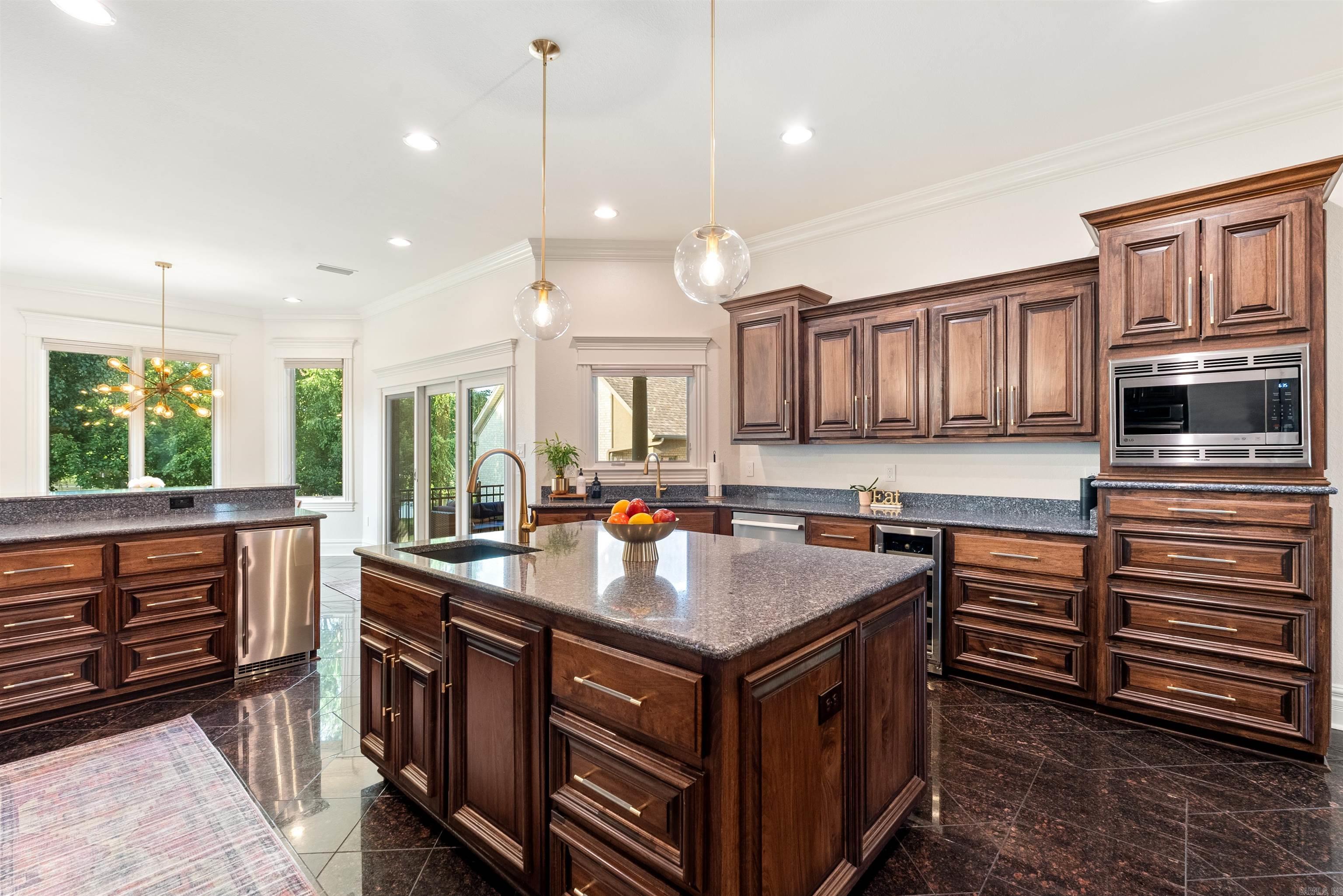 Conway, Arkansas, 72034, United States, ,5 BathroomsBathrooms,Residential,Active,1863501