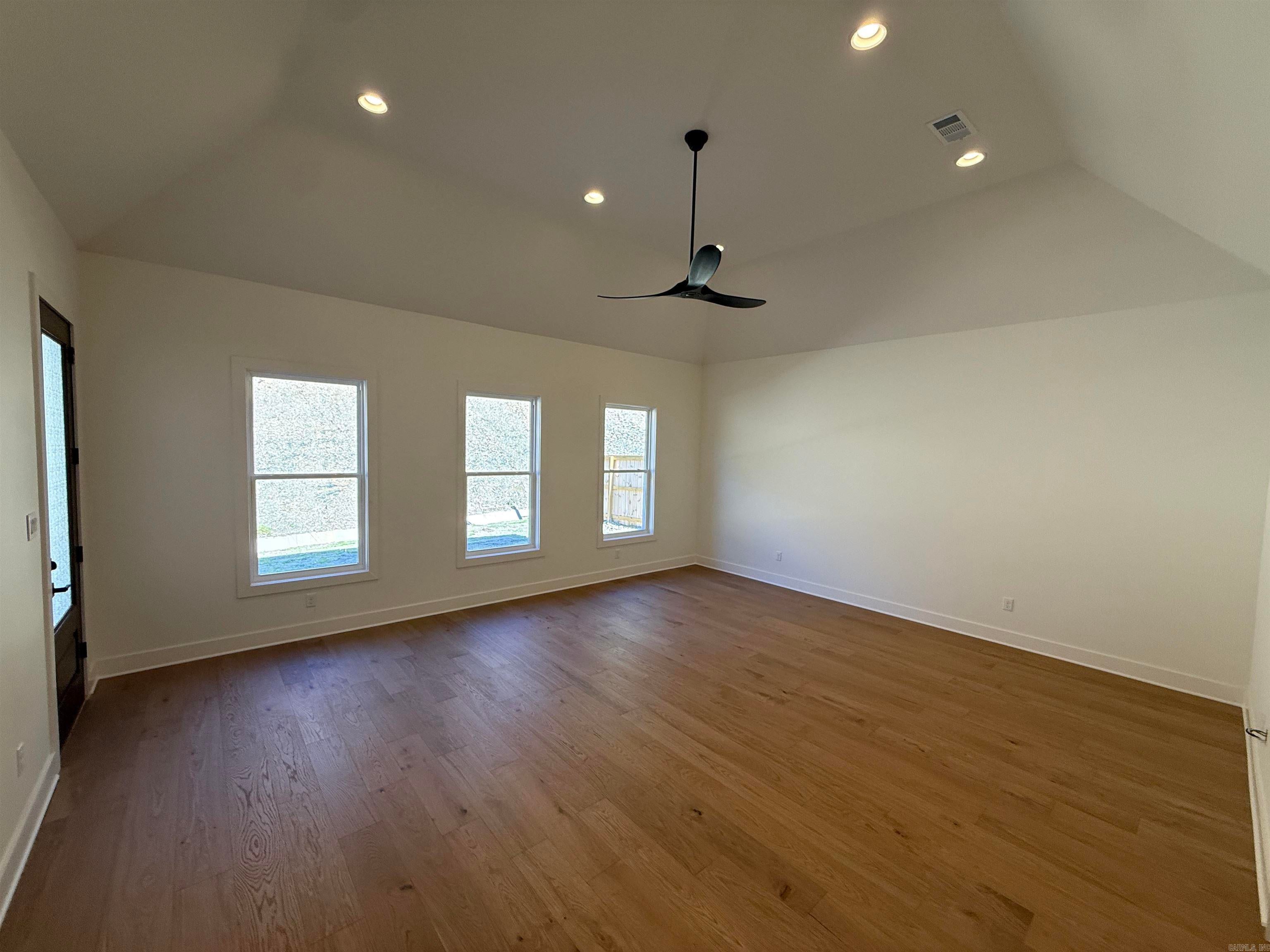 Little Rock, Arkansas, 72223, United States, 5 Bedrooms Bedrooms, ,5 BathroomsBathrooms,Residential,Active,1894548