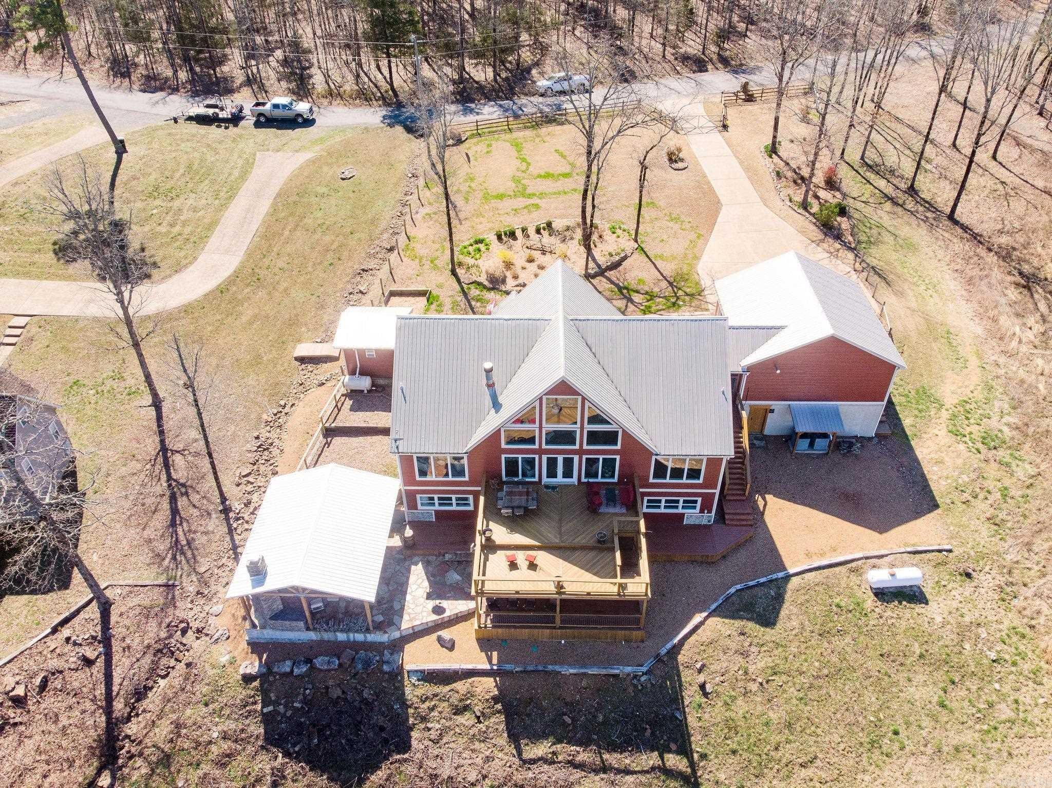 Greers Ferry, Arkansas, 72067, United States, 4 Bedrooms Bedrooms, ,4 BathroomsBathrooms,Residential,Active,1898024