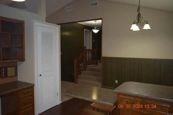 203 HALTERIA PT, HOT SPRINGS, AR 71913, photo 4 of 25