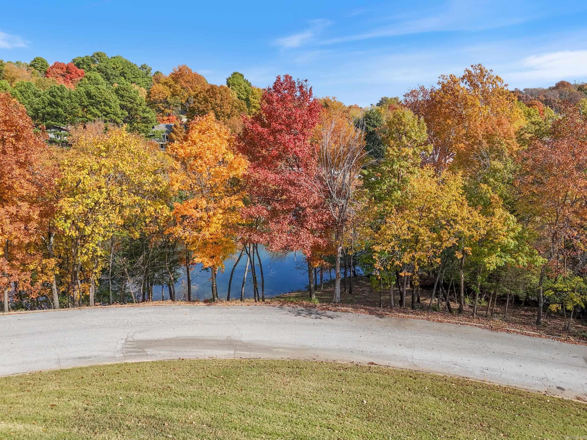 Fayetteville, Arkansas, 72703, United States, 4 Bedrooms Bedrooms, ,3 BathroomsBathrooms,Residential,Active,2007010