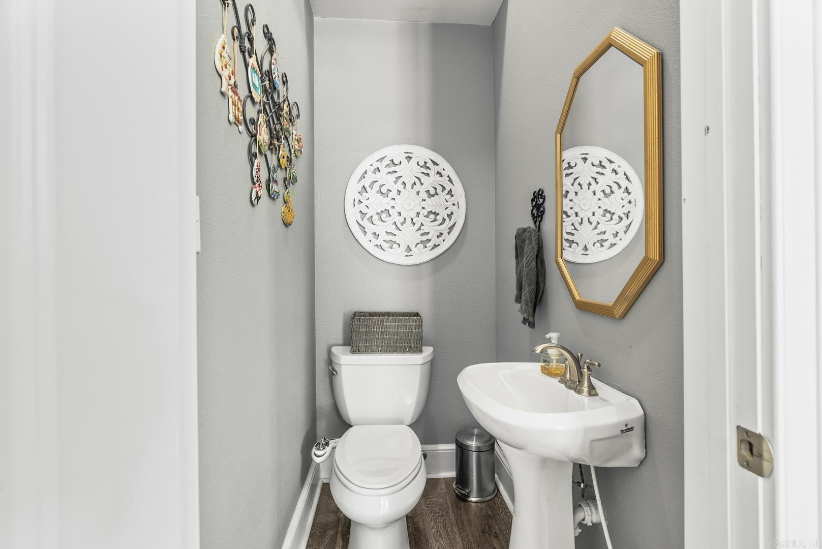 Quitman, Arkansas, 72131, United States, 6 Bedrooms Bedrooms, ,6 BathroomsBathrooms,Residential,Active,1952305