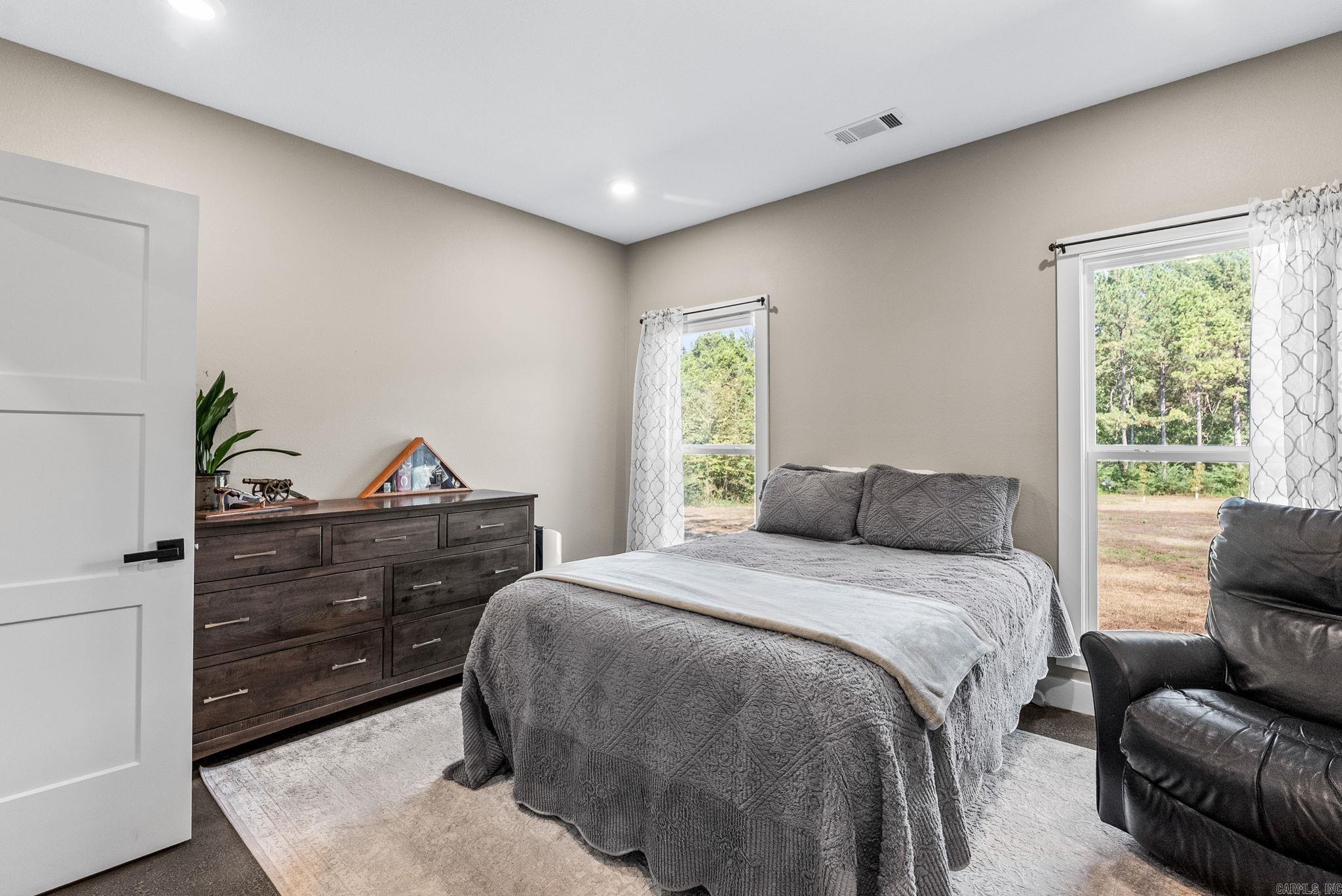 Greenbrier, Arkansas, 72058, United States, 4 Bedrooms Bedrooms, ,5 BathroomsBathrooms,Residential,Active,1954427