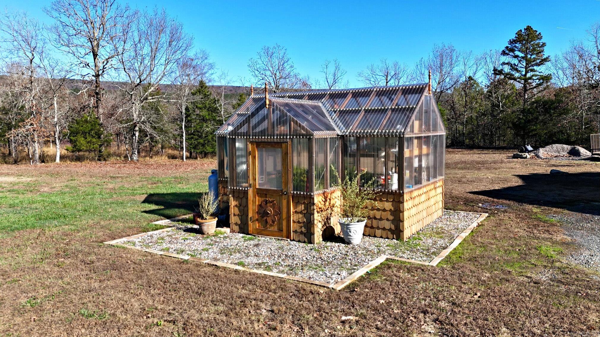 Mena, Arkansas, 71953, United States, 3 Bedrooms Bedrooms, ,3 BathroomsBathrooms,Residential,Active,1998755