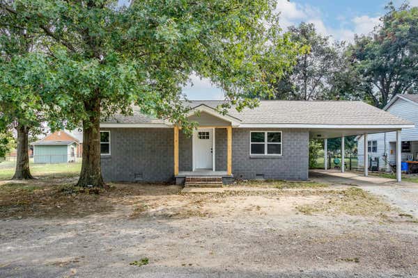 202 W TENNESSEE ST, CARAWAY, AR 72419 - Image 1