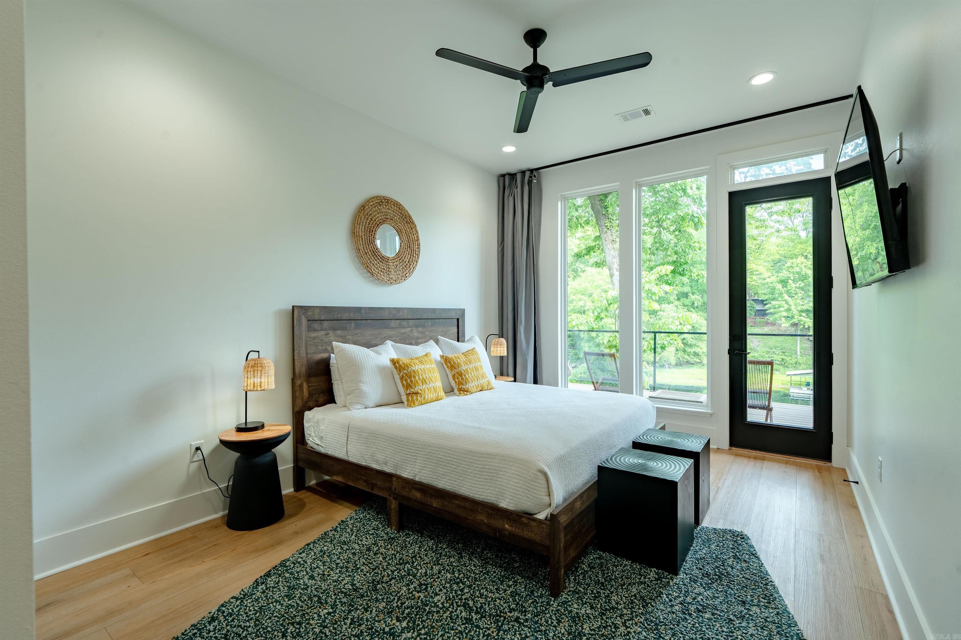 Heber Springs, Arkansas, 72543, United States, 4 Bedrooms Bedrooms, ,6 BathroomsBathrooms,Residential,Active,2045791