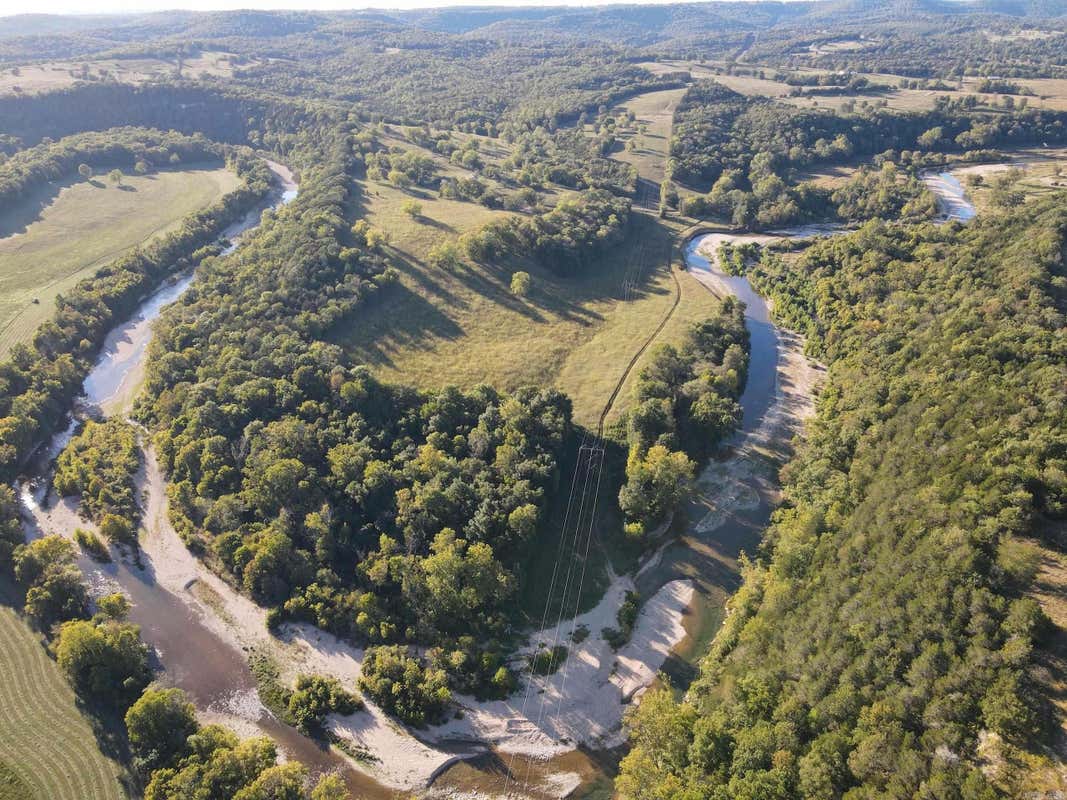 610 ACRES +/- MCVEY DR, OMAHA, AR 72662, photo 1 of 32