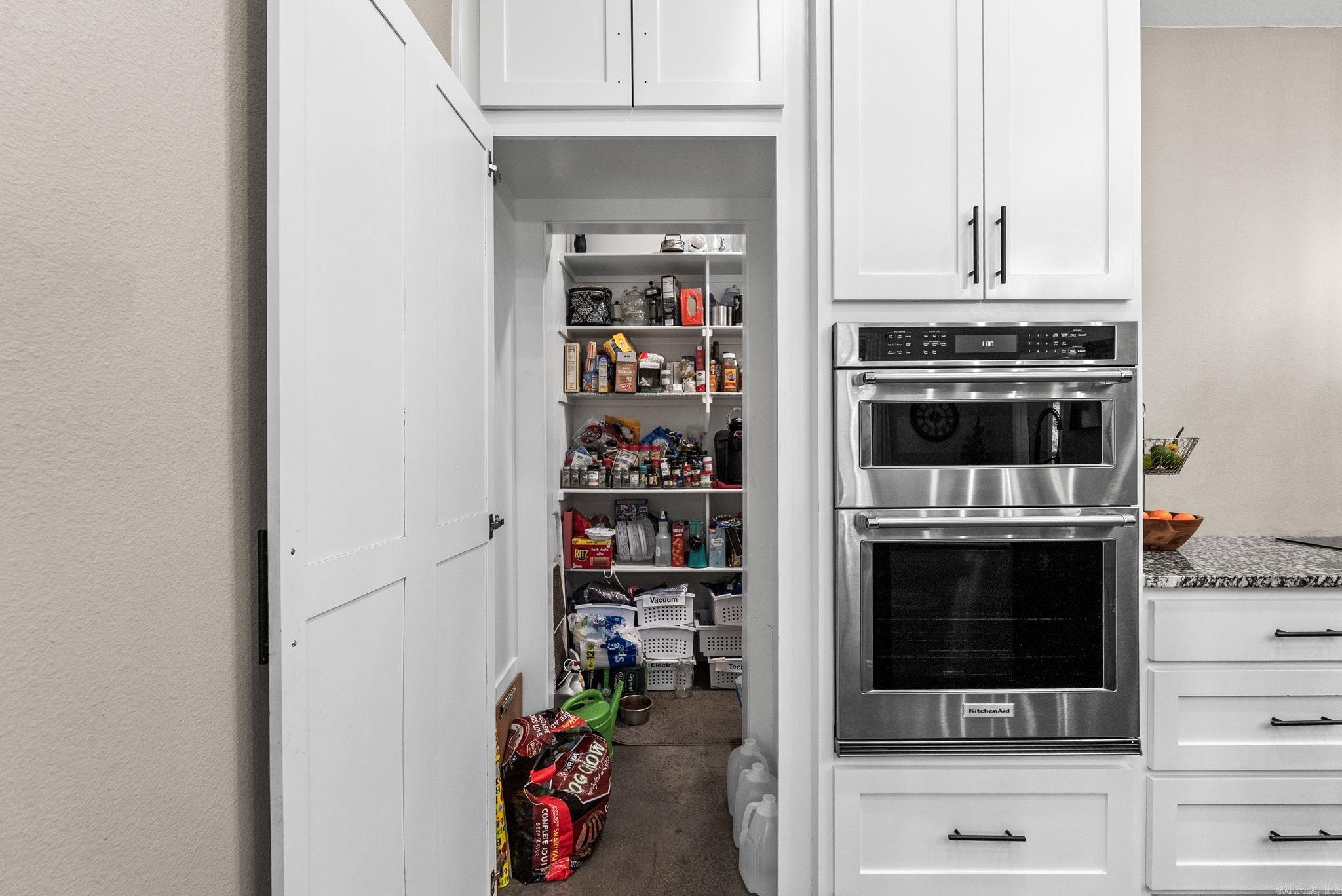 Greenbrier, Arkansas, 72058, United States, 4 Bedrooms Bedrooms, ,5 BathroomsBathrooms,Residential,Active,1954427