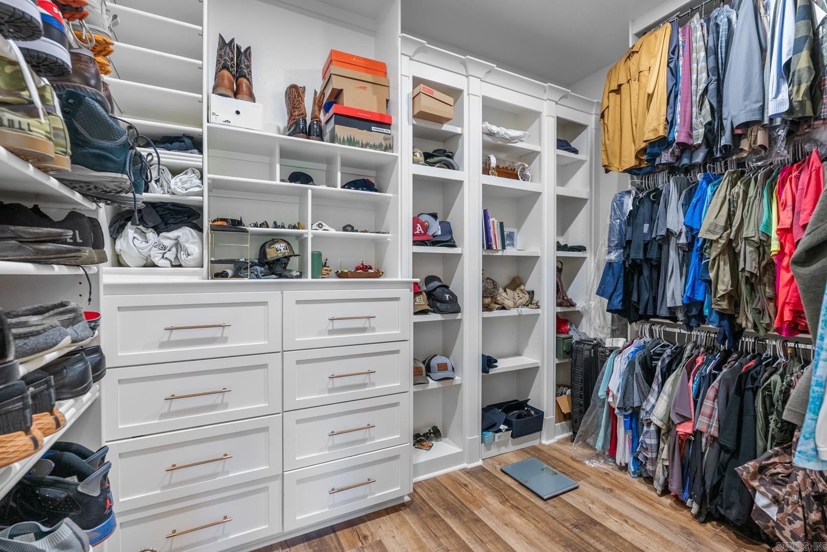 Conway, Arkansas, 72034, United States, ,6 BathroomsBathrooms,Residential,Active,1839450