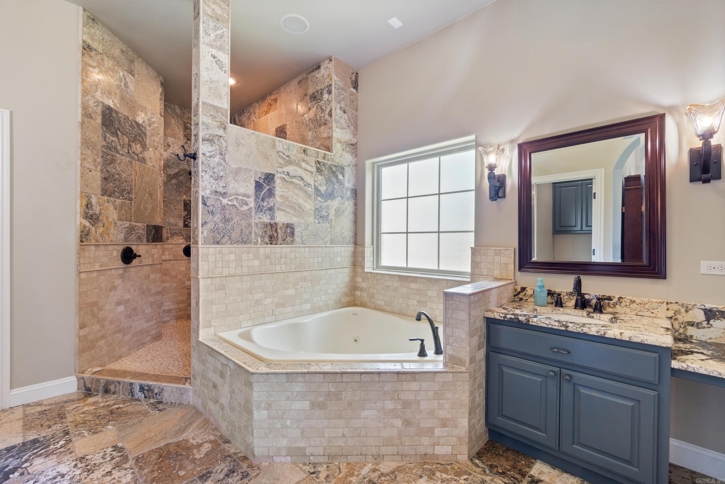 Bentonville, Arkansas, 72713, United States, 4 Bedrooms Bedrooms, ,5 BathroomsBathrooms,Residential,Active,1985867