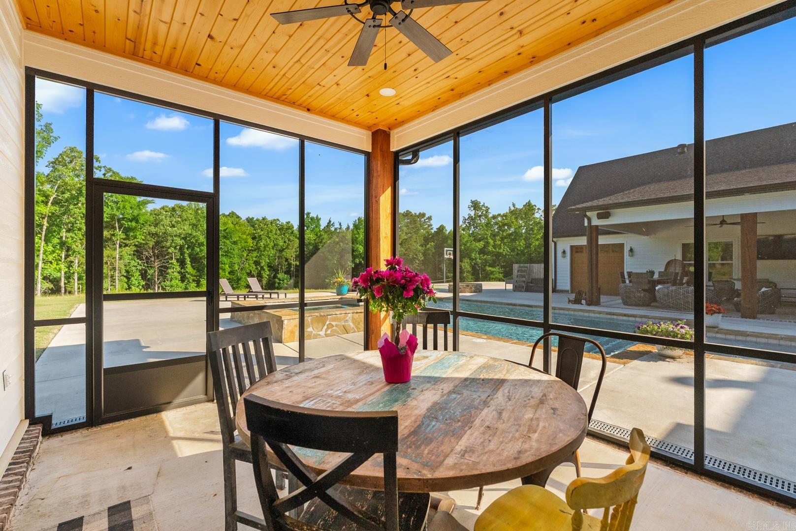 Conway, Arkansas, 72034, United States, ,6 BathroomsBathrooms,Residential,Active,1839450