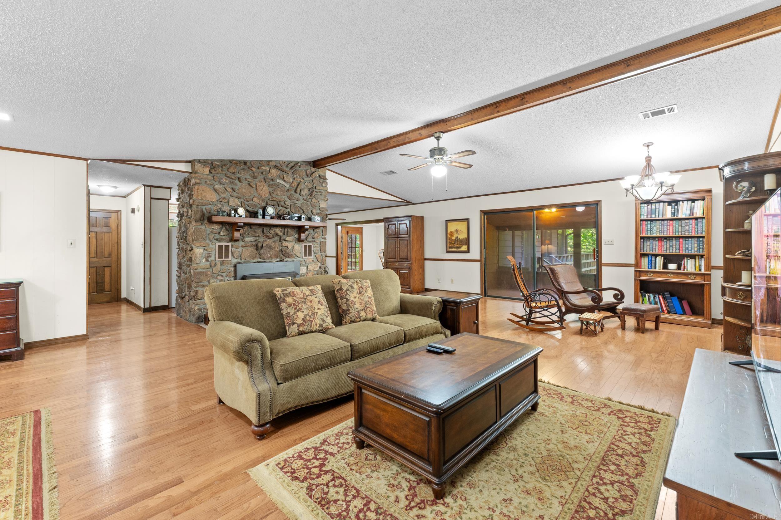 Greenbrier, Arkansas, 72058, United States, 3 Bedrooms Bedrooms, ,2 BathroomsBathrooms,Residential,Active,2051960