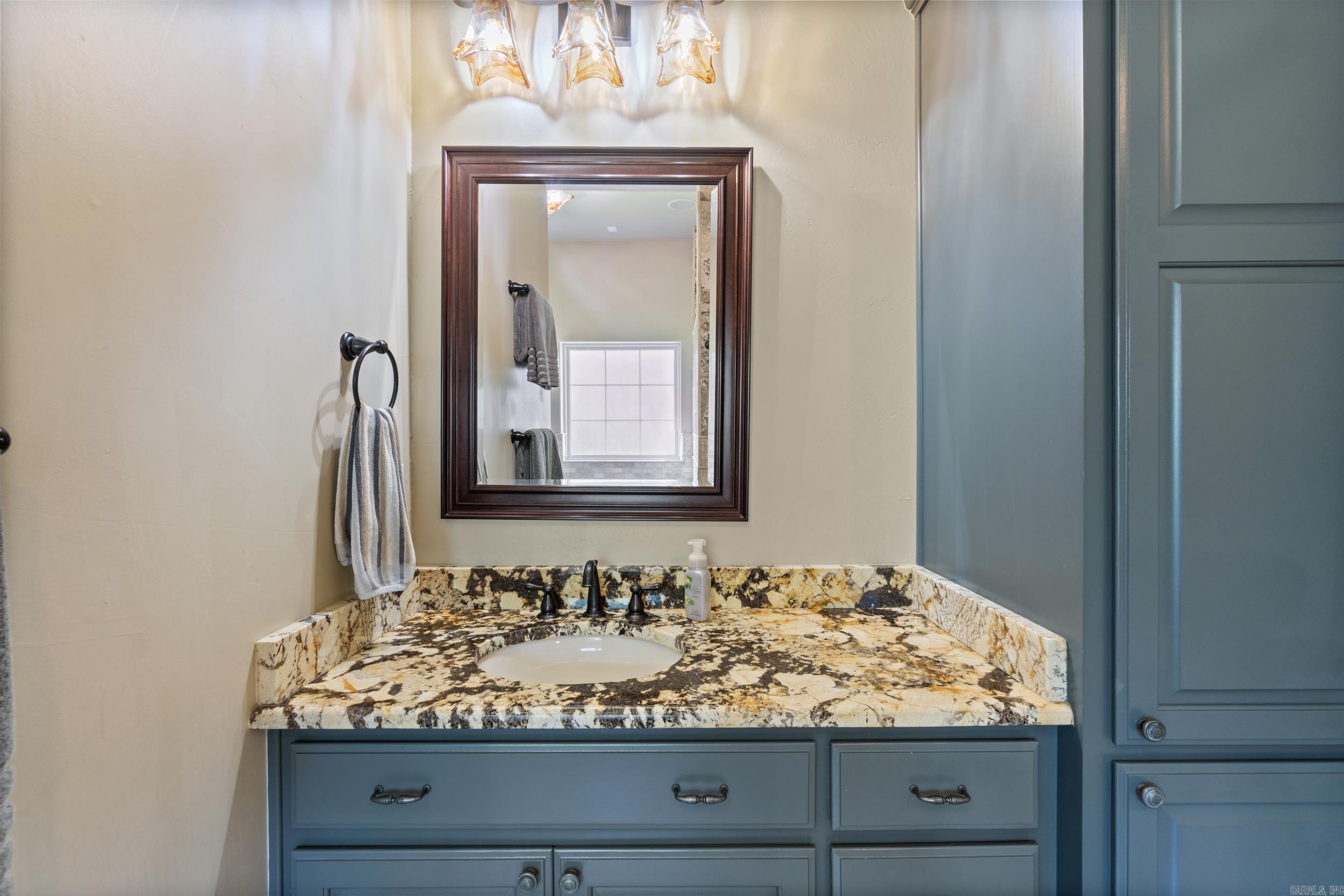 Bentonville, Arkansas, 72713, United States, 4 Bedrooms Bedrooms, ,5 BathroomsBathrooms,Residential,Active,1985867