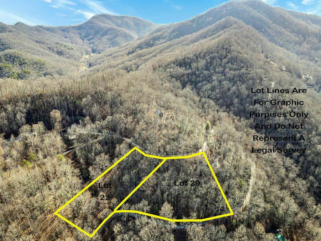 000 TURTLE CREEK ROAD, SYLVA, NC 28779, photo 1 of 6