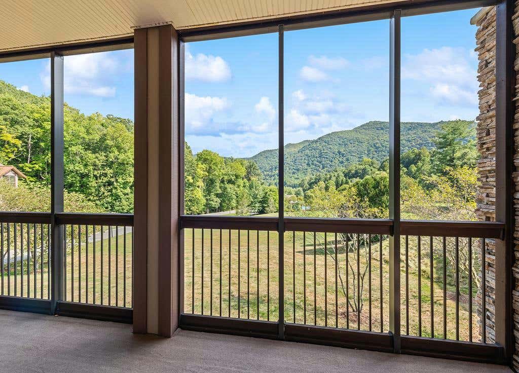 1650 COUNTRY CLUB DR APT 202C, MAGGIE VALLEY, NC 28751, photo 1 of 35