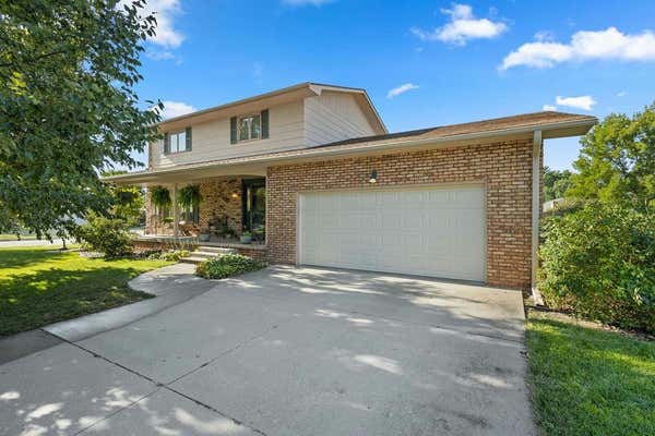 2105 OAK PARK PL, COLUMBUS, NE 68601 - Image 1