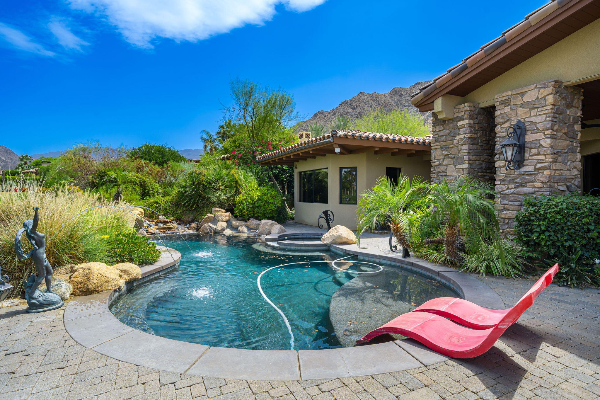 Palm Desert, California, 92260, United States, 4 Bedrooms Bedrooms, ,5 BathroomsBathrooms,Residential,Active,1884877