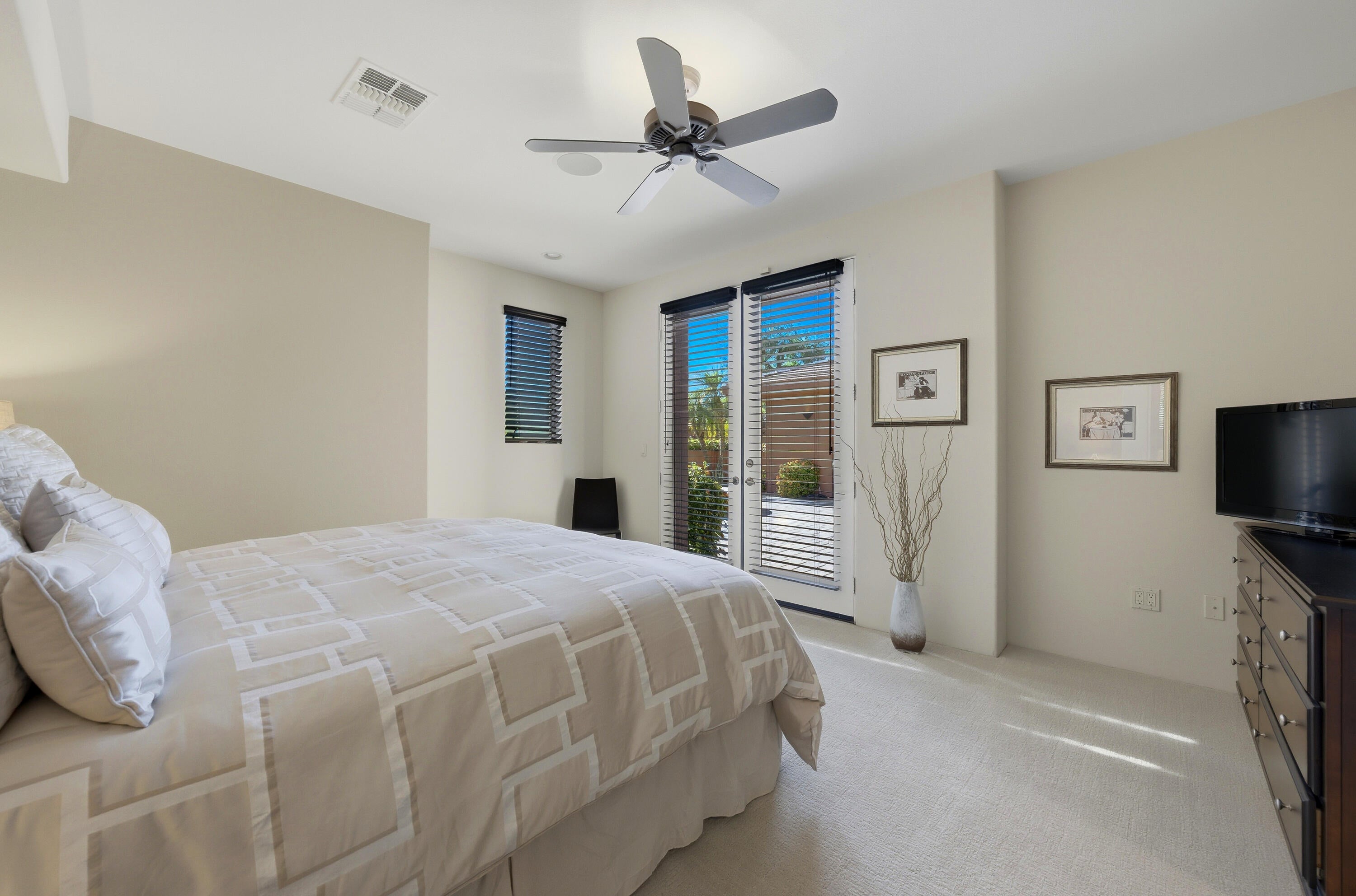 La Quinta, California, 92253, United States, 5 Bedrooms Bedrooms, ,6 BathroomsBathrooms,Residential,Active,2009158