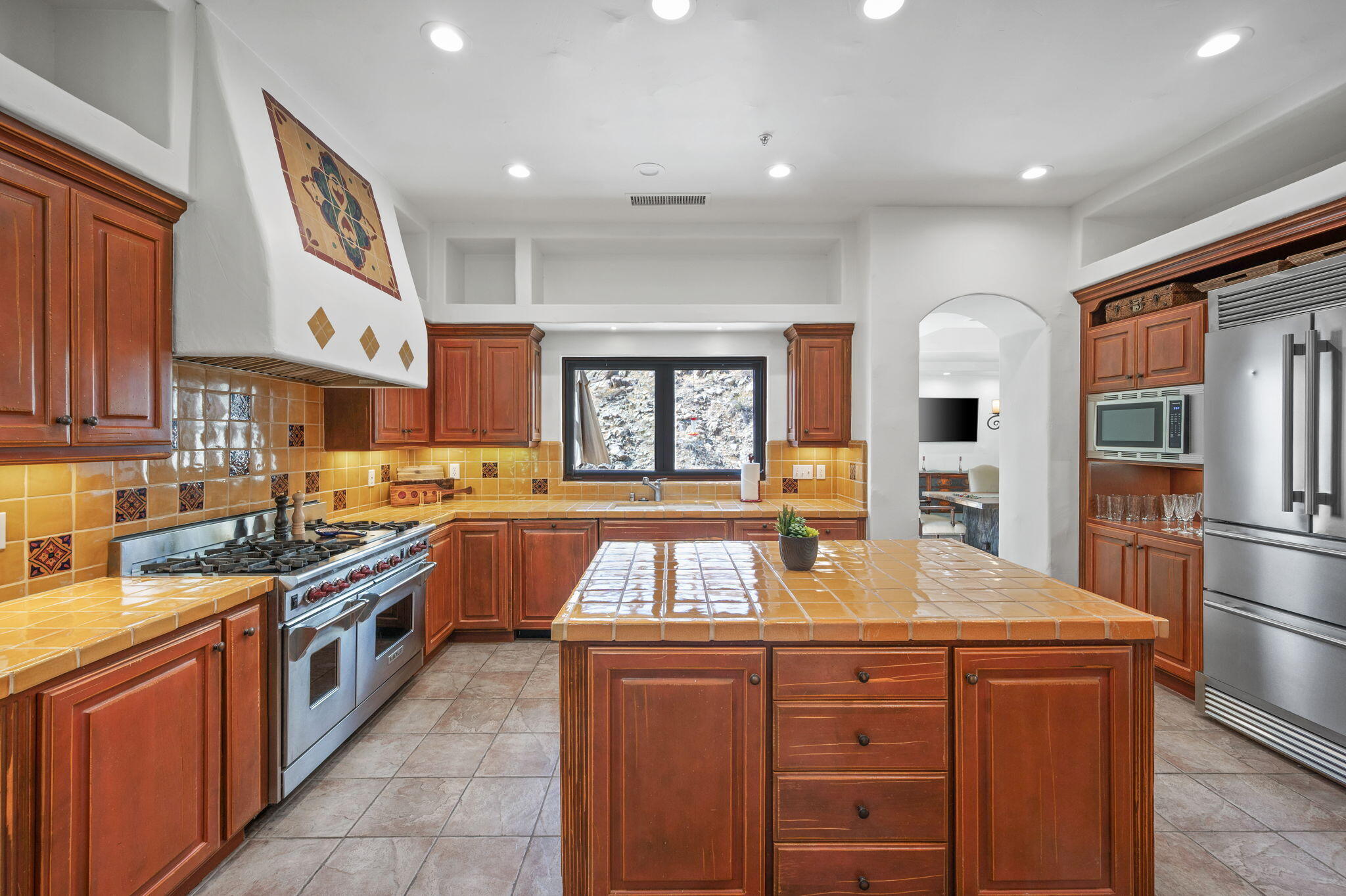 Palm Desert, California, 92260, United States, 6 Bedrooms Bedrooms, ,6 BathroomsBathrooms,Residential,Active,1990022