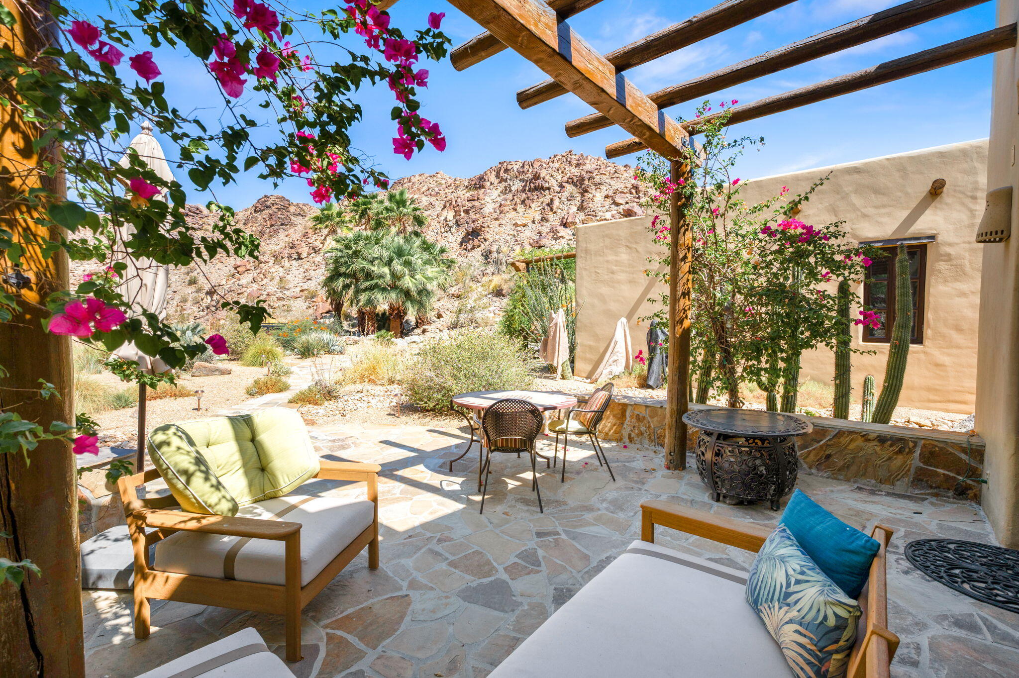 Palm Desert, California, 92260, United States, 6 Bedrooms Bedrooms, ,6 BathroomsBathrooms,Residential,Active,1990022