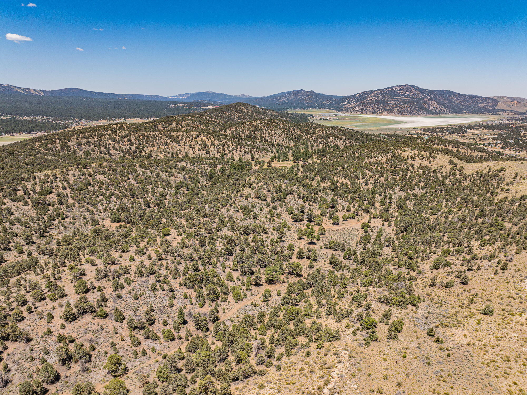 Big Bear City, California, 92314, United States, 2 Bedrooms Bedrooms, ,1 BathroomBathrooms,Residential,Active,1914771