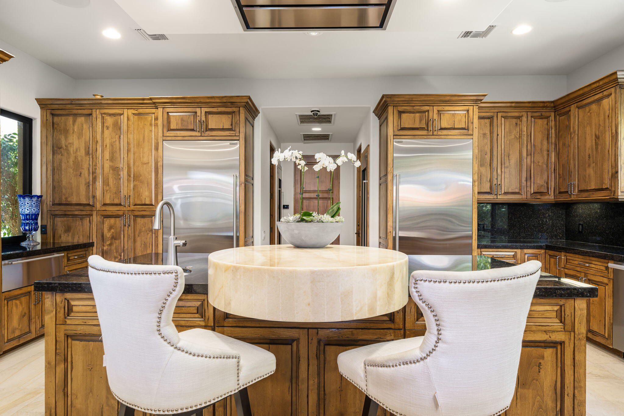 Palm Desert, California, 92260, United States, 4 Bedrooms Bedrooms, ,5 BathroomsBathrooms,Residential,Active,1884877