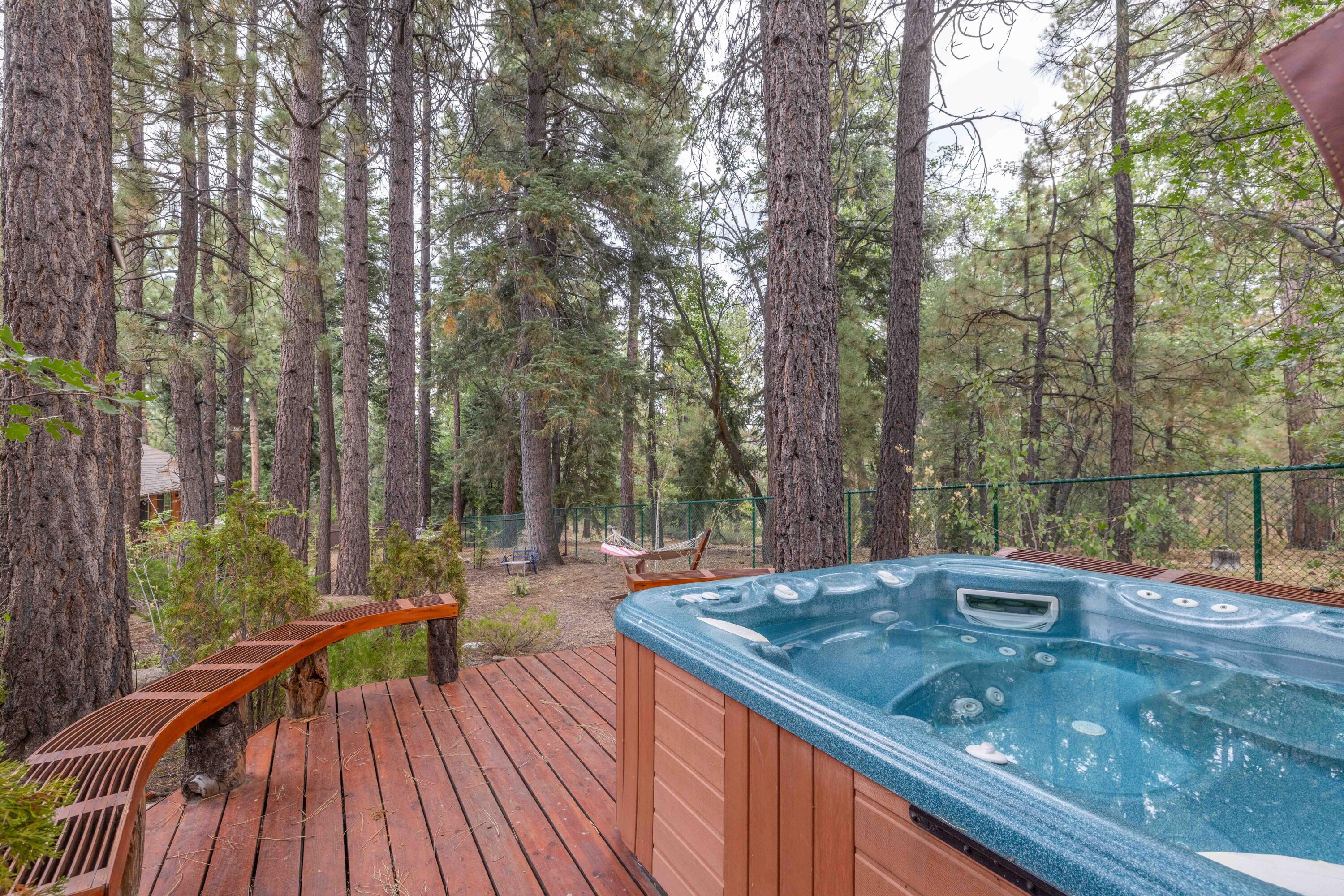 Big Bear Lake, California, 92315, United States, 4 Bedrooms Bedrooms, ,3 BathroomsBathrooms,Residential,Active,1933881