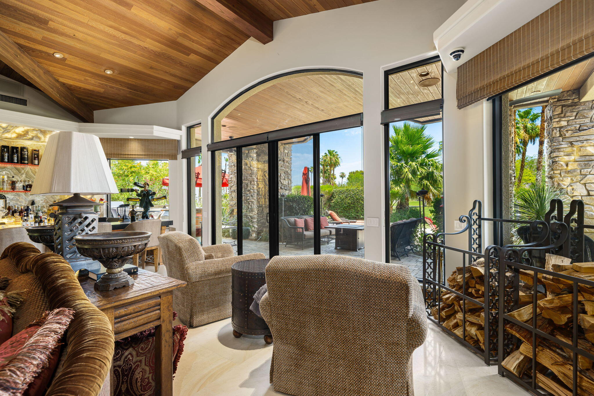 Palm Desert, California, 92260, United States, 4 Bedrooms Bedrooms, ,5 BathroomsBathrooms,Residential,Active,1884877