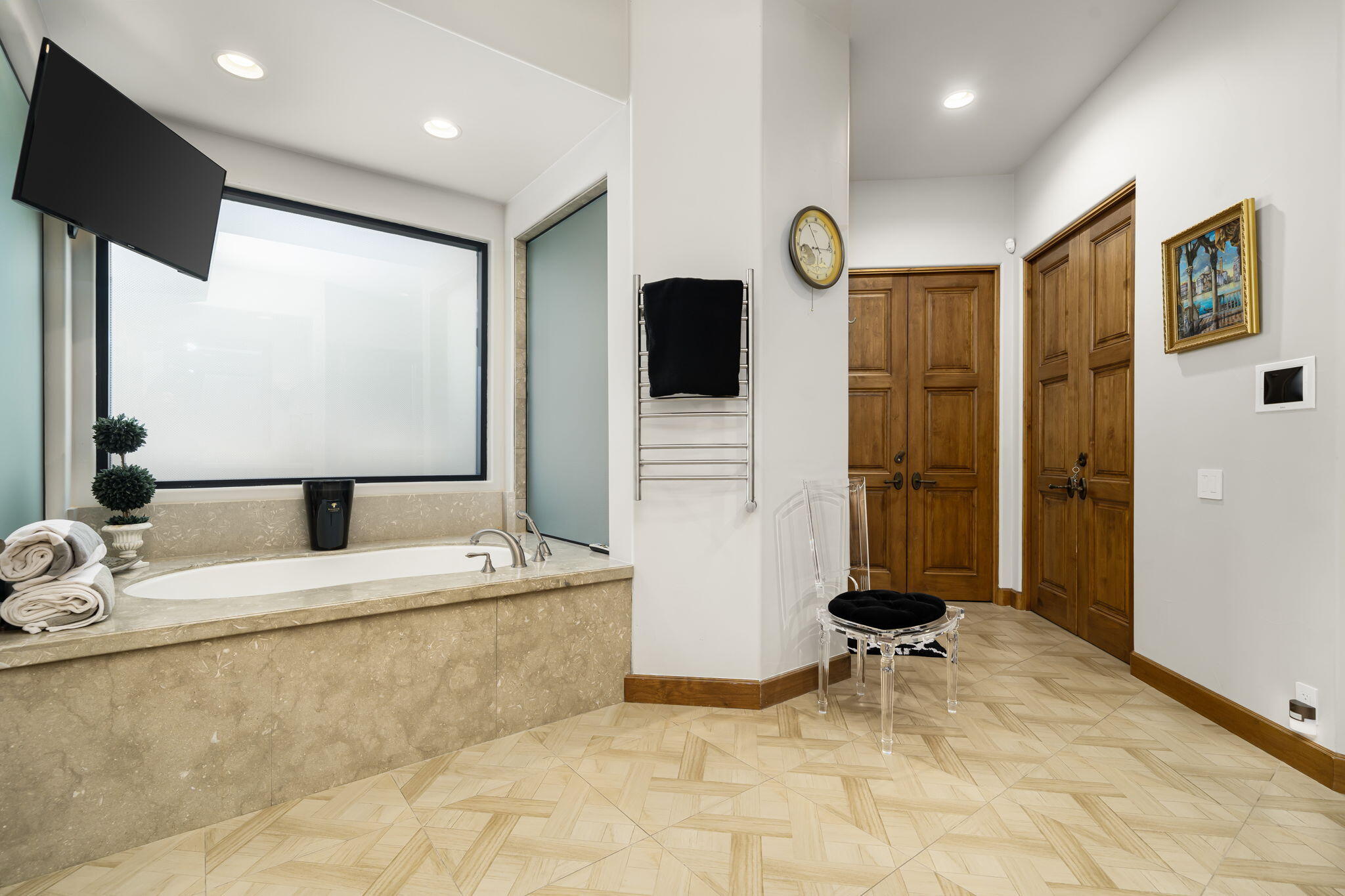 Palm Desert, California, 92260, United States, 4 Bedrooms Bedrooms, ,5 BathroomsBathrooms,Residential,Active,1884877