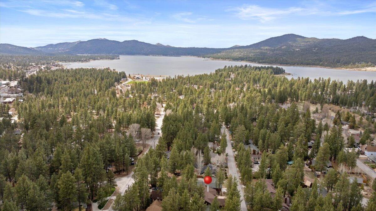 Big Bear Lake, California, 92315, United States, 3 Bedrooms Bedrooms, ,4 BathroomsBathrooms,Residential,Active,1961919
