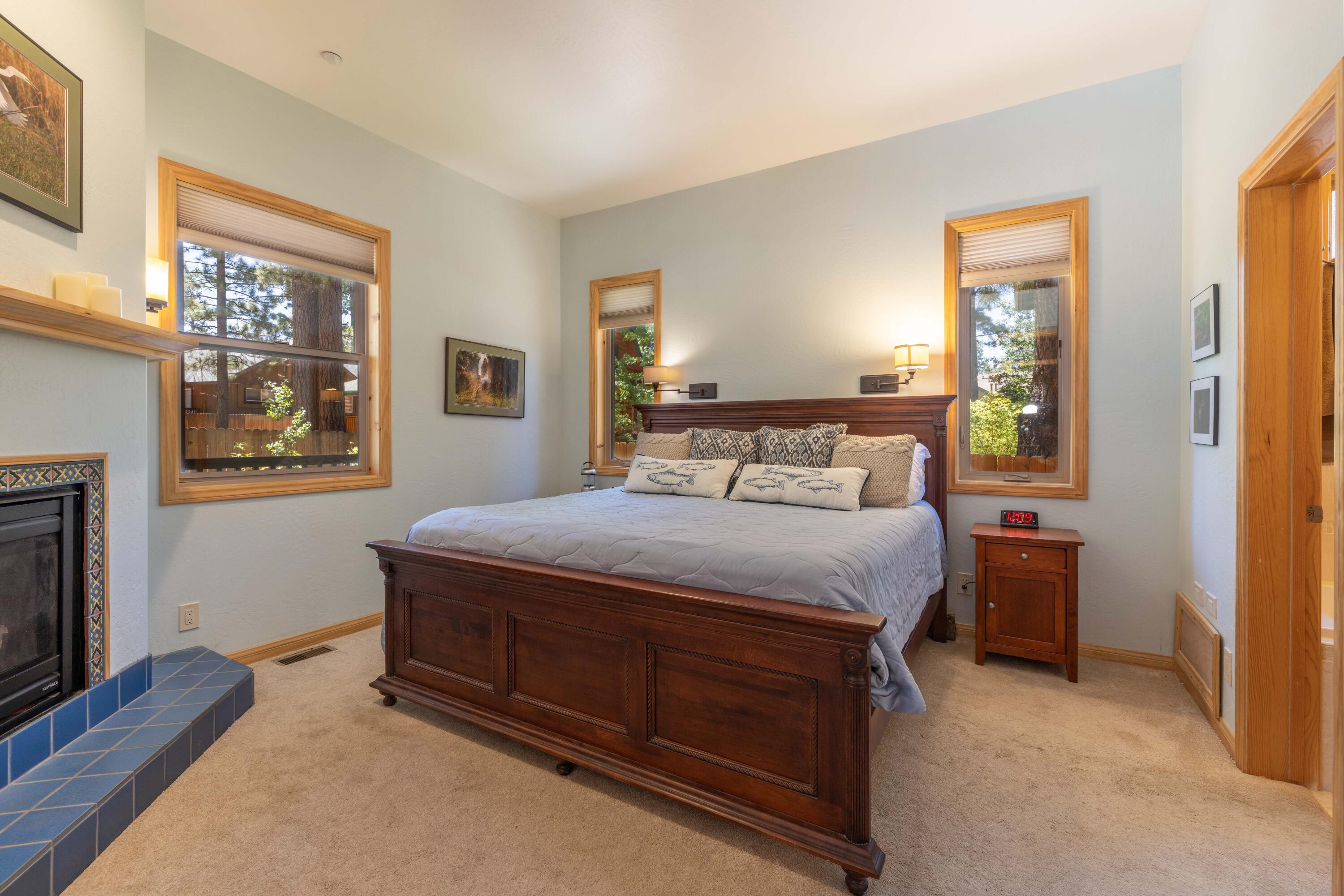 Big Bear Lake, California, 92315, United States, 3 Bedrooms Bedrooms, ,3 BathroomsBathrooms,Residential,Active,1922496