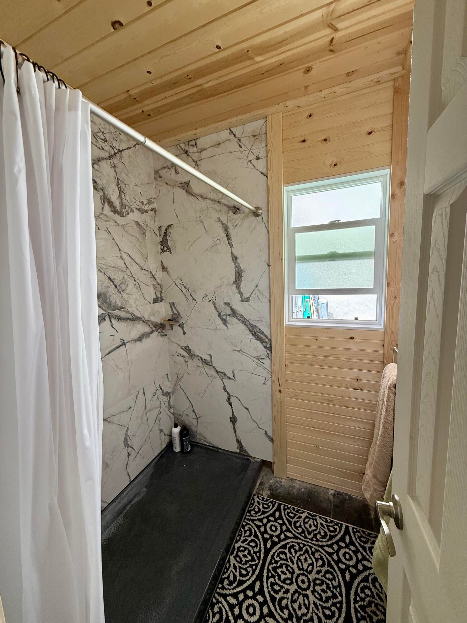 San Clemente, California, 92673, United States, 4 Bedrooms Bedrooms, ,3 BathroomsBathrooms,Residential,Active,1929466