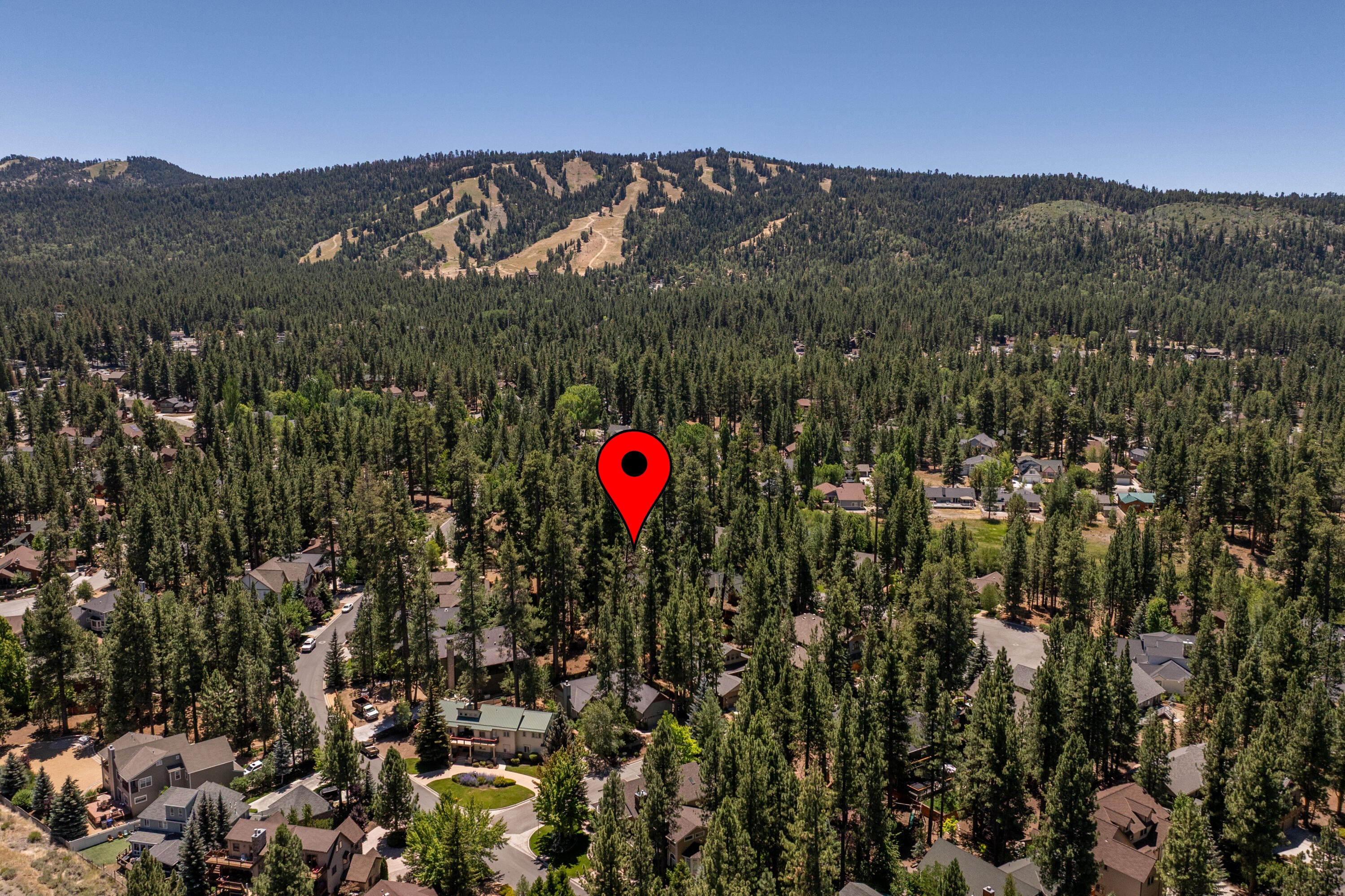 Big Bear Lake, California, 92315, United States, 3 Bedrooms Bedrooms, ,3 BathroomsBathrooms,Residential,Active,1922496