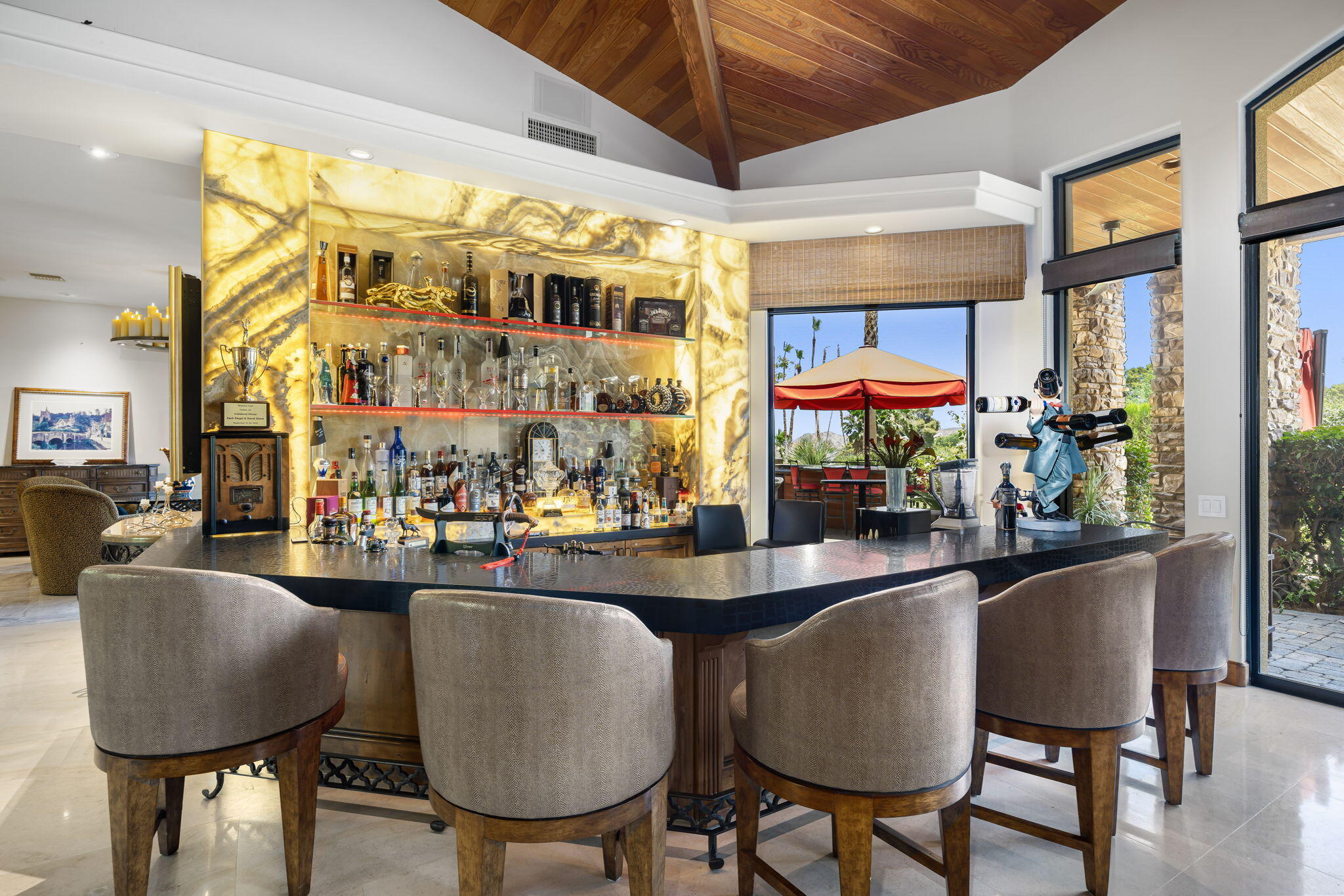 Palm Desert, California, 92260, United States, 4 Bedrooms Bedrooms, ,5 BathroomsBathrooms,Residential,Active,1884877