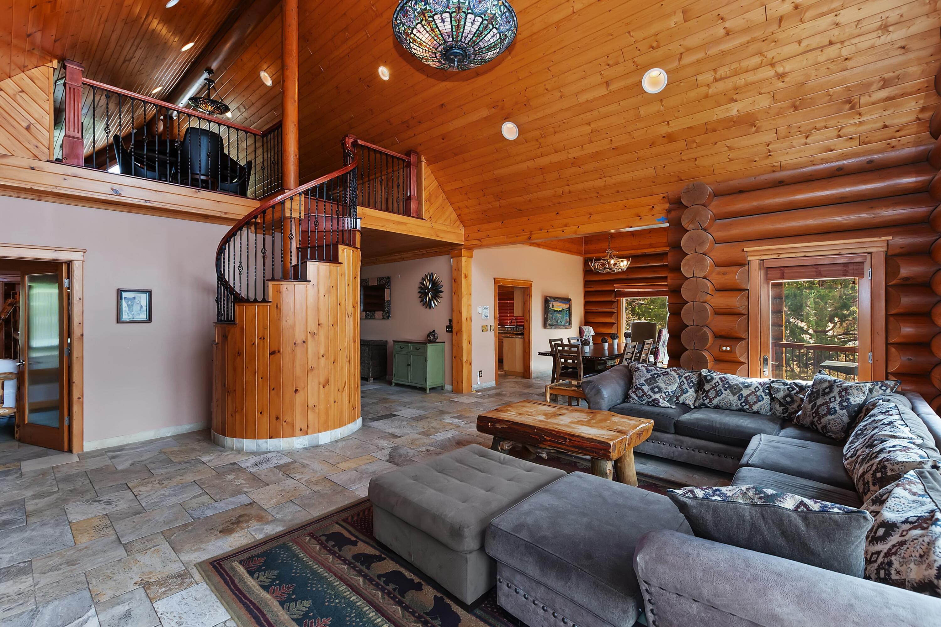 Big Bear Lake, California, 92315, United States, ,4 BathroomsBathrooms,Residential,Active,1798030