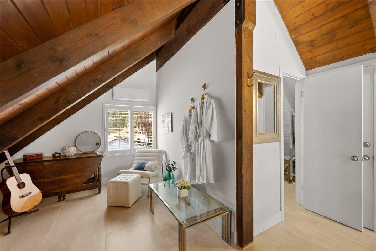 Big Bear Lake, California, 92315, United States, 2 Bedrooms Bedrooms, ,2 BathroomsBathrooms,Residential,Active,2032884