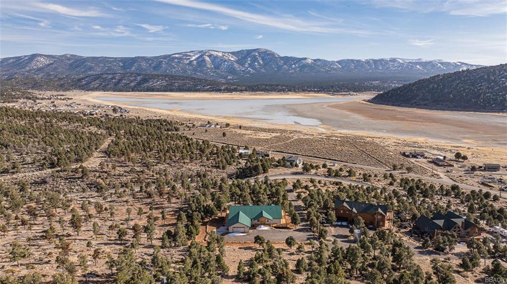 Big Bear, California, 92314, United States, 5 Bedrooms Bedrooms, ,5 BathroomsBathrooms,Residential,Active,1943812