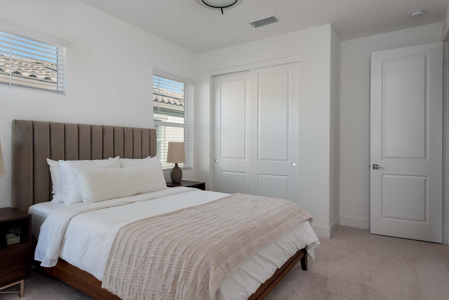 Indio, California, 92203, United States, 4 Bedrooms Bedrooms, ,5 BathroomsBathrooms,Residential,Active,1990044